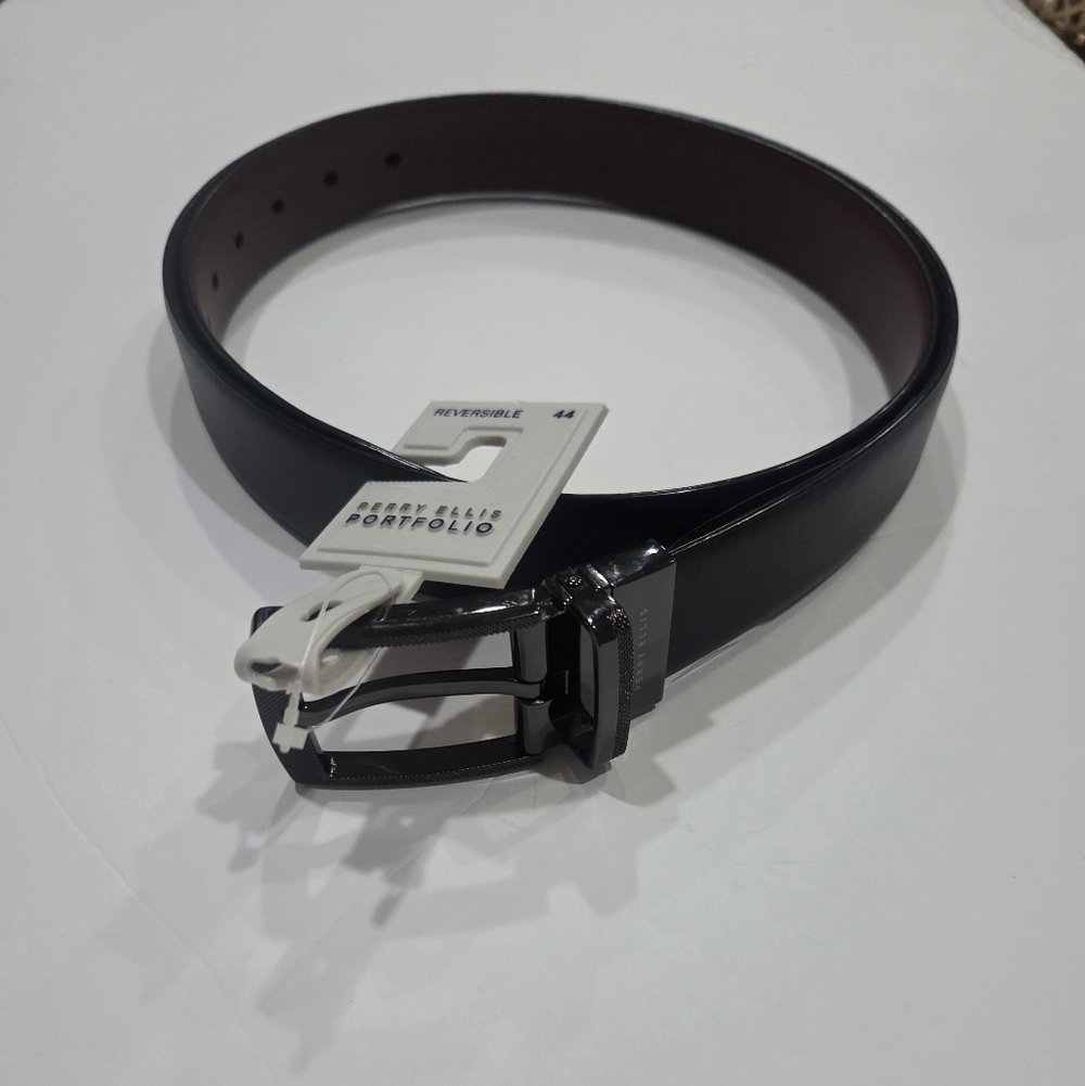 NET Perry Ellis Reversible Black/Brown Leather Belt Sz.44/110 - Picture 1 of 4